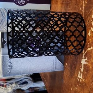 SCENTSY Shadow Insert for Wax Warmer NIB